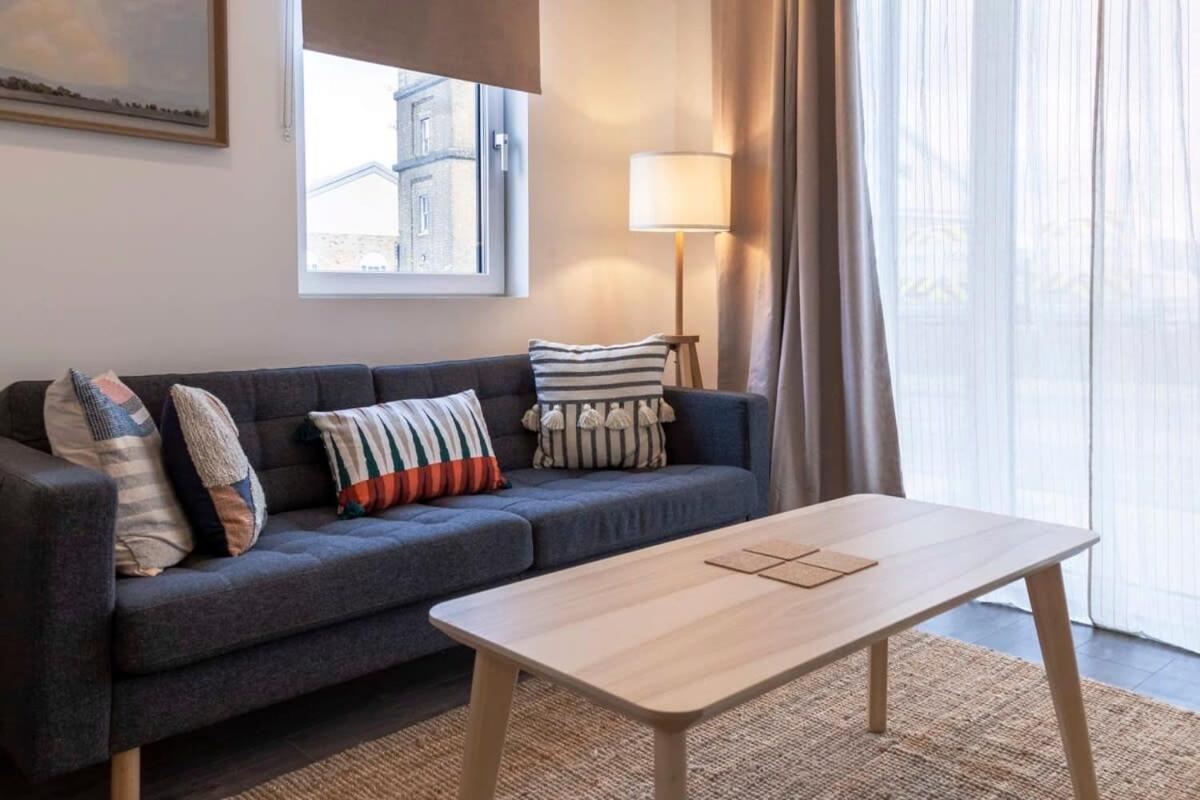 Contemporary 1 Bedroom Apartment In Ashford Ashford  Eksteriør bilde