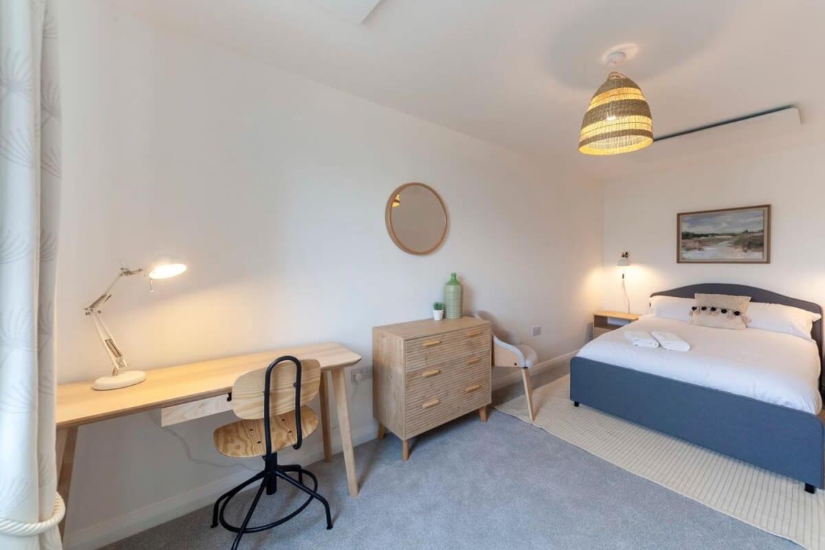 Contemporary 1 Bedroom Apartment In Ashford Ashford  Eksteriør bilde